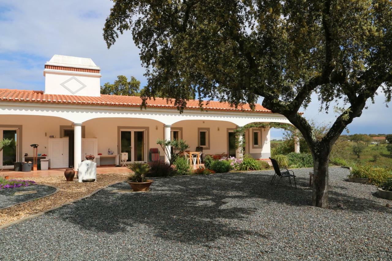 Monte Novo Da Sobreira, Rust En Ruimte In Zuid Alentejo Leilighet Ourique Eksteriør bilde